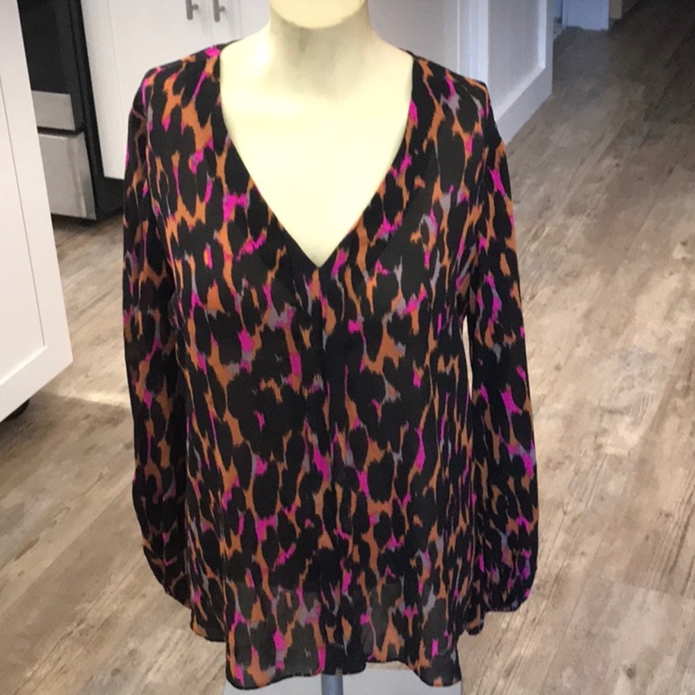 Trina Turk Shirt Size M